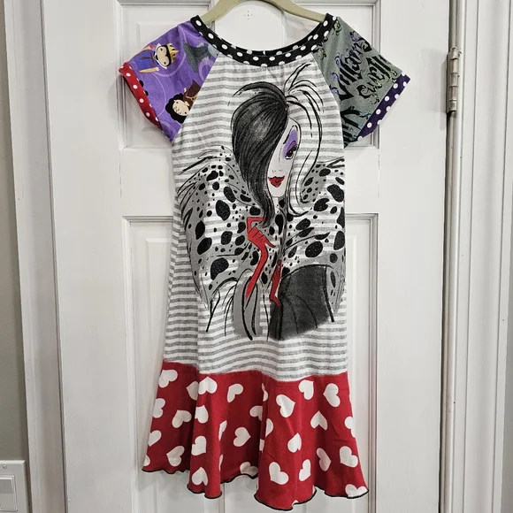 Custom Disney Villains Cruella Evil Queen Halloween Upcycle Dress - Picture 1 of 5